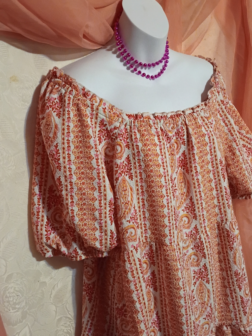 BloomChic Ladies Orange and Fuschia Paisley Off-Shoulder Peasant Top Sz 12 - Picture 2 of 6